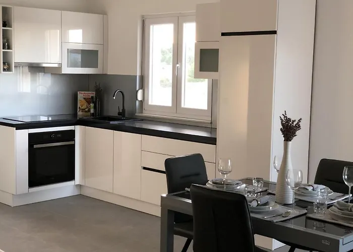 Apartament Prima *